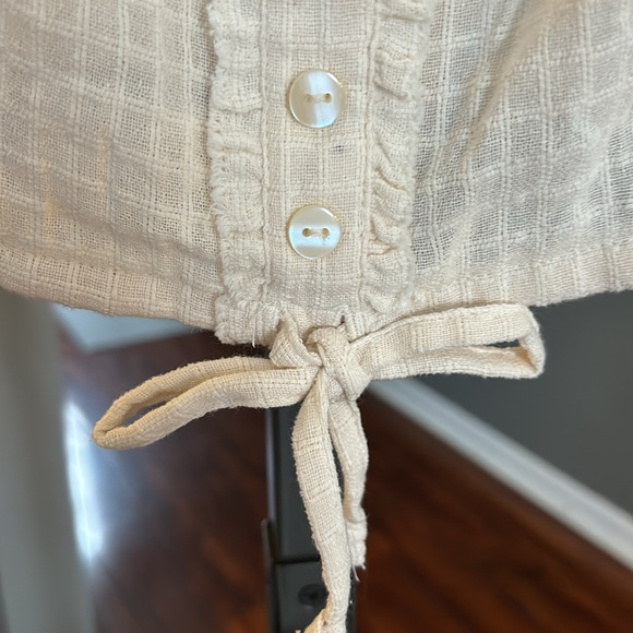 Urban Outfitters Natasha Crop Top Ivory. Size Small NWOT - Picture 16 of 17